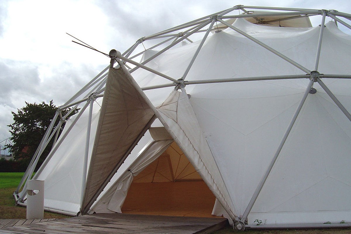 tent 10