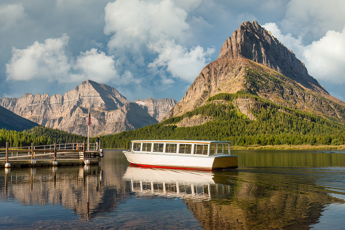 Best Time to Visit Glacier National Park for Fewer Crowds 9