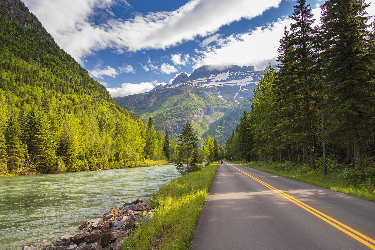 How to Travel from Yellowstone to Glacier National Park 4