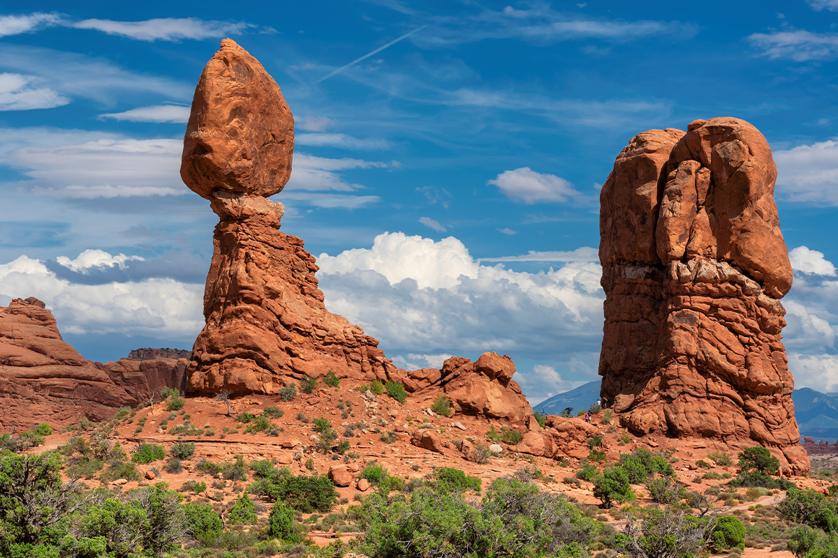 15 Best Hikes in Arches National Park: Ranked & Categorized 4