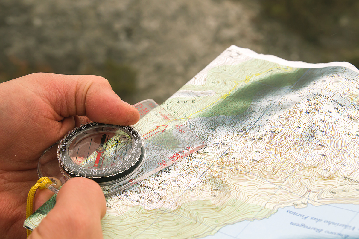 How to Use a Compass – The Modern Adventurer’s Guide 4