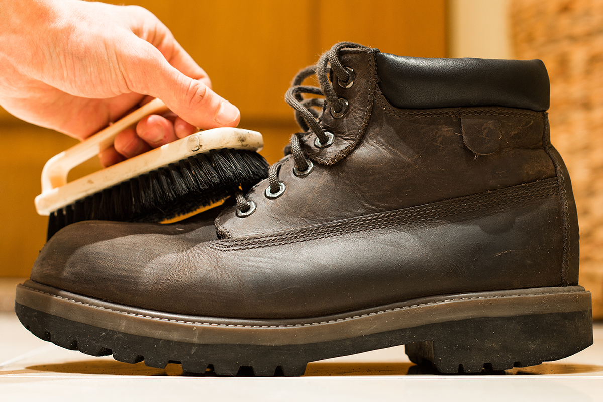 How to Clean Hiking Boots: A 101 Restoration Guide 2