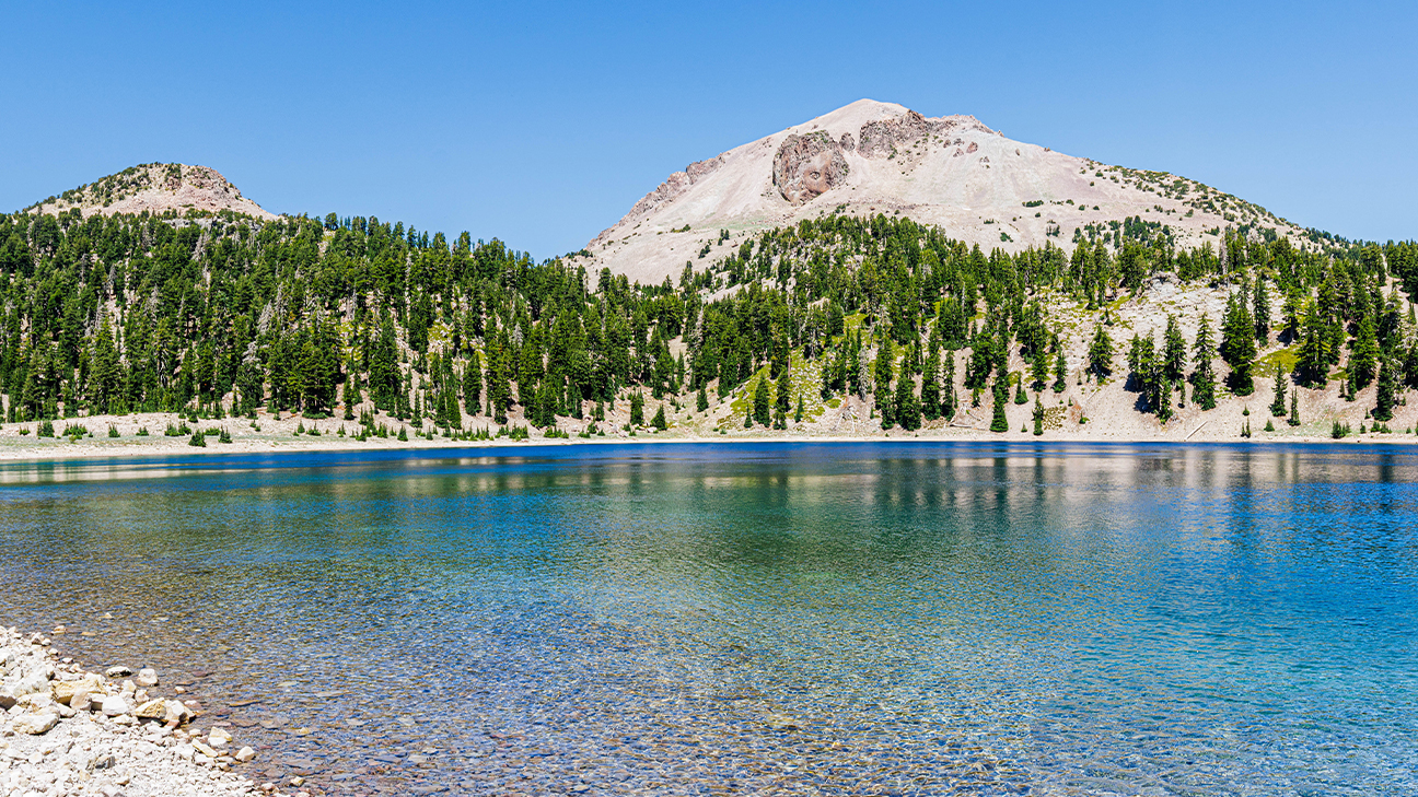Best Things to Do in Lassen Volcanic National Park h