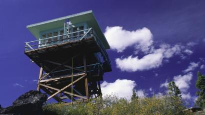 Fire Towers in Oregon: How to Snag These Rooms With a View