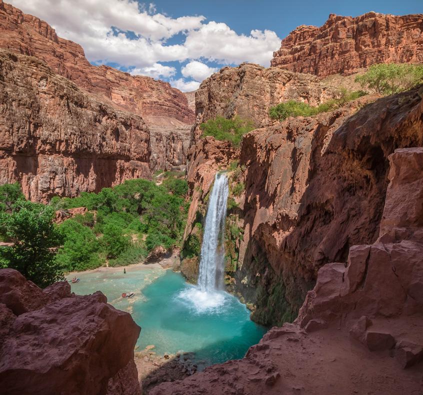 15 Awesome Swimming Holes in the U.S. for an Unforgettable Summer Escapade