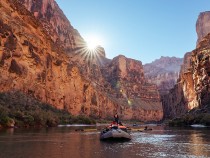 A Return to the Colorado River: Rafting the Grand Canyon fi