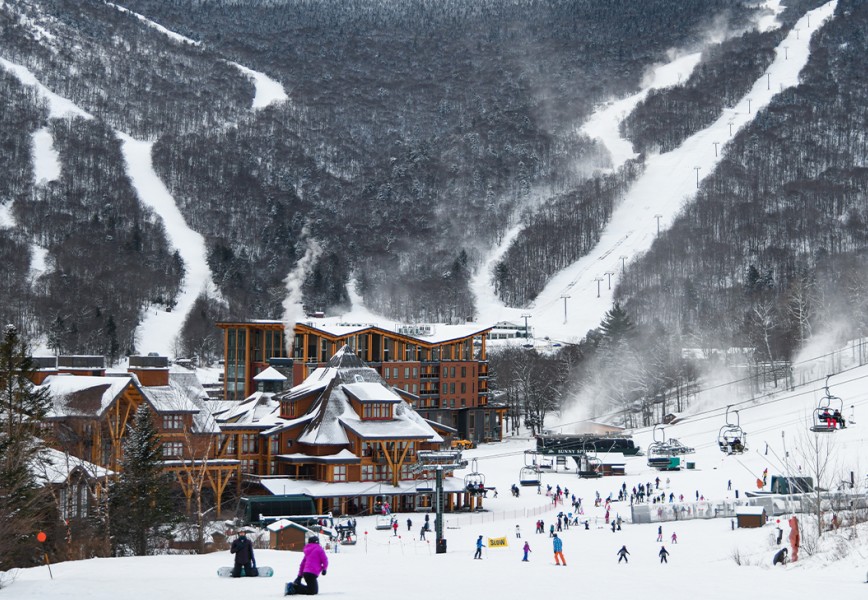 Ultimate Guide to Stowe Mountain Resort: Skiing, Lodging, and More fi