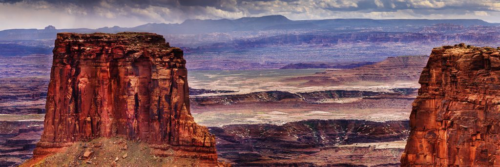 A landscape view of Canyonlands National Park, Utah as photographed by Gary Orona