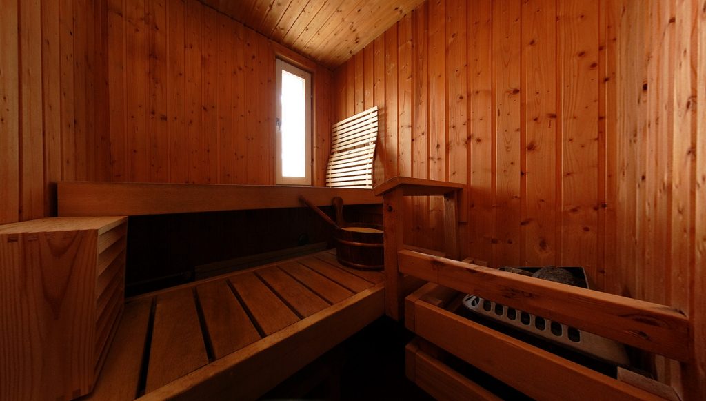 outdoor sauna interior benches