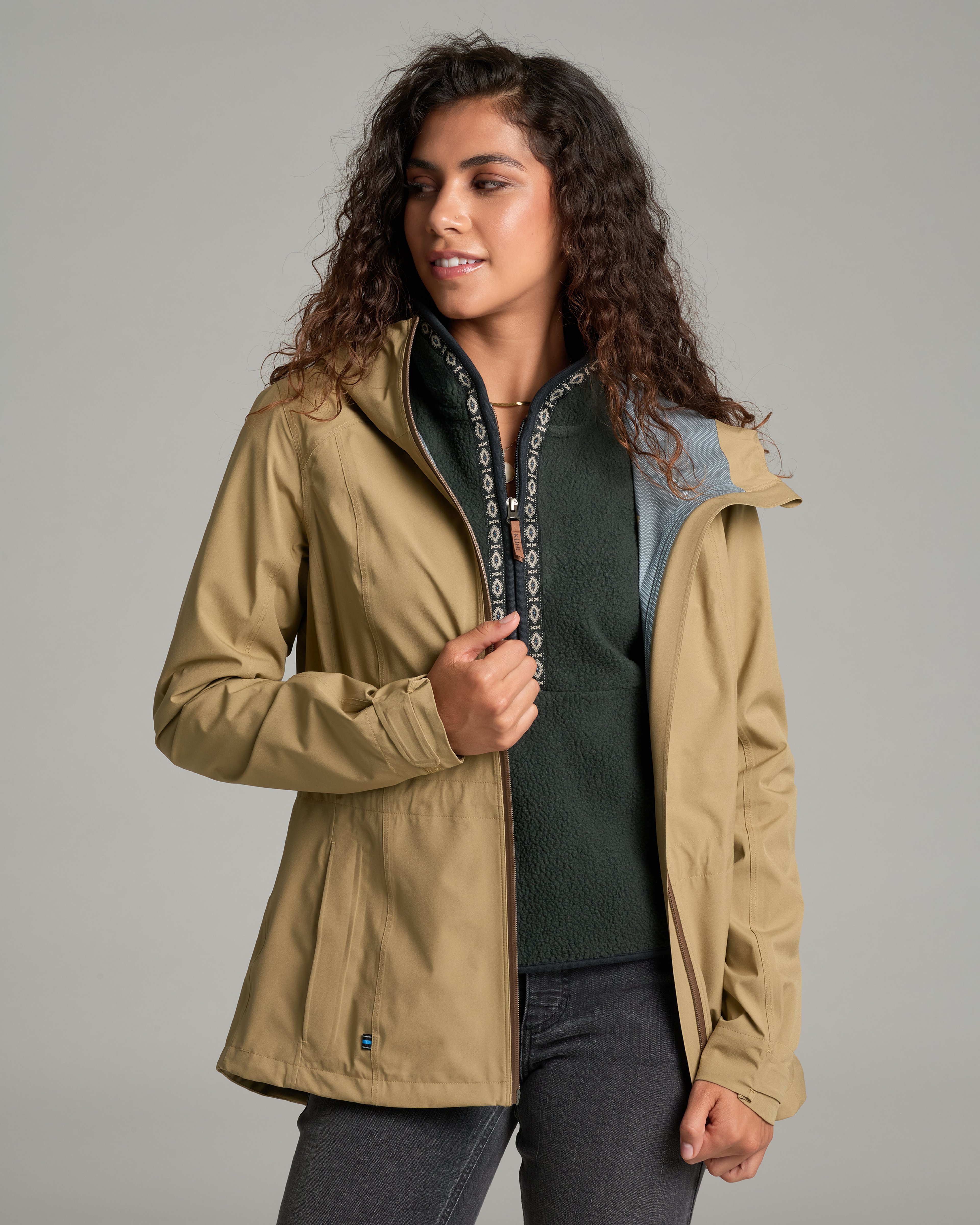 KUHL W's Stretch Voyagr Jacket DESERT KHAKI Front