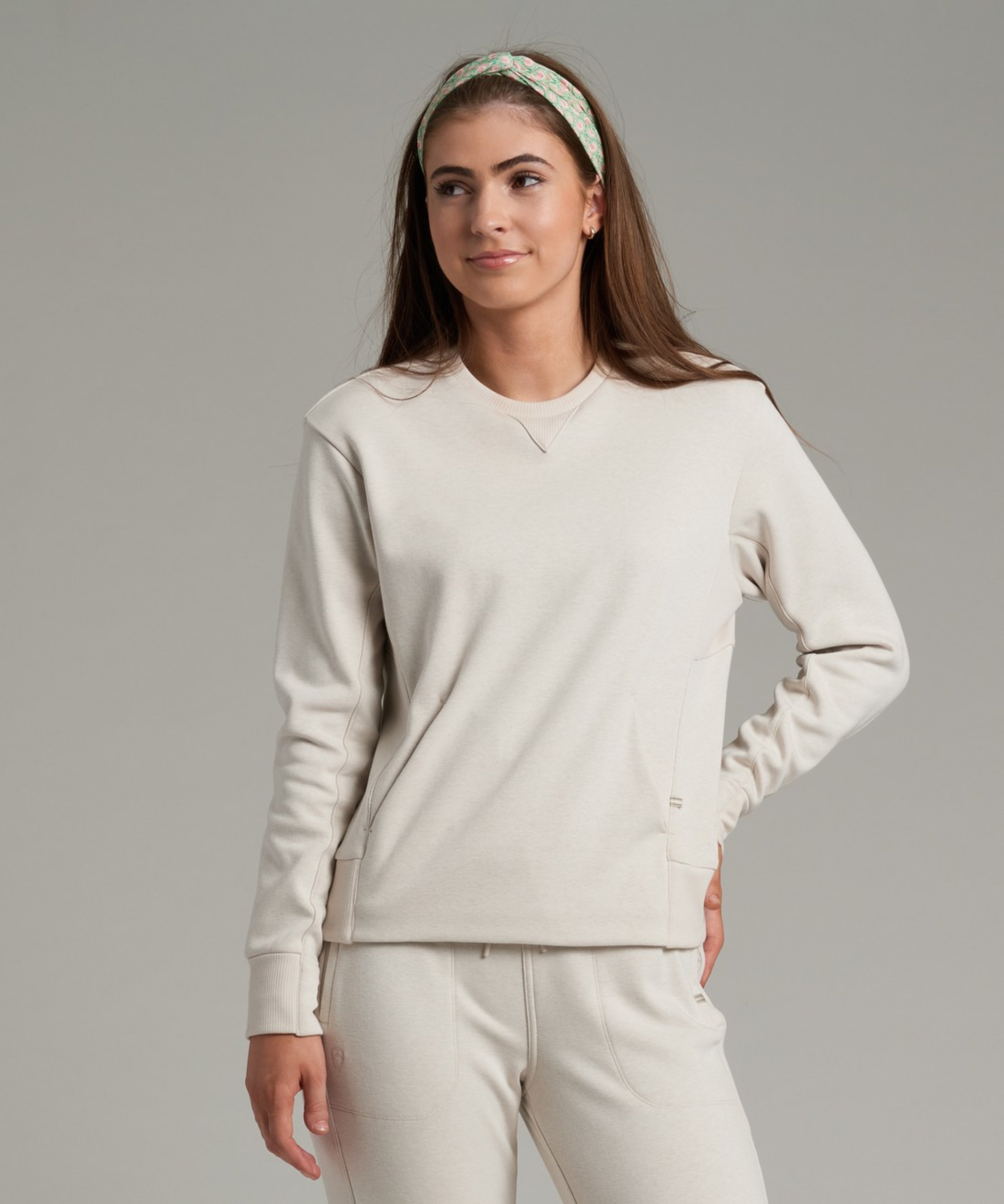 KUHL Kozy Crew Sweatshirt Natural Front