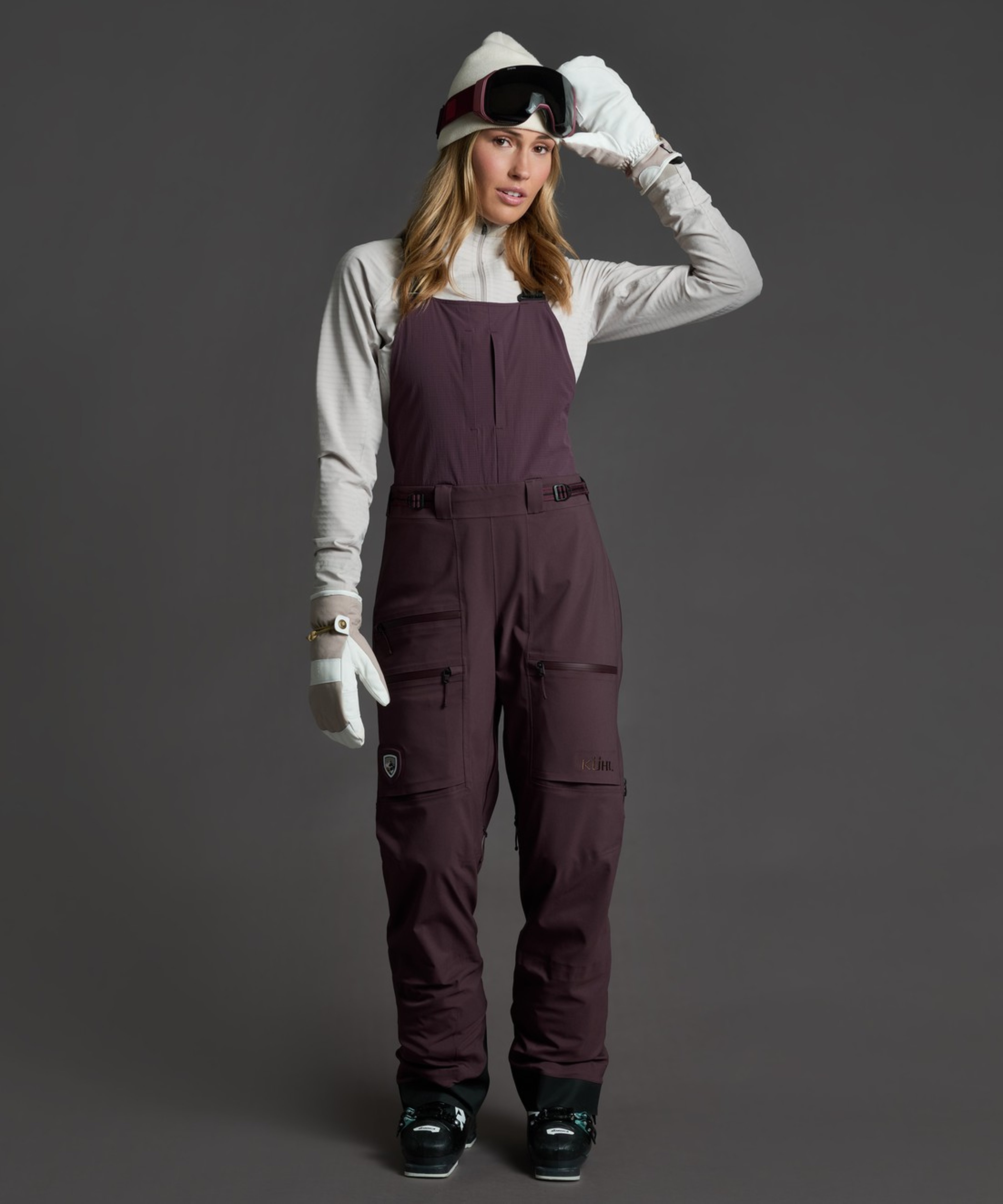 KUHL W's The Defiant Bib Winter Berry Front
