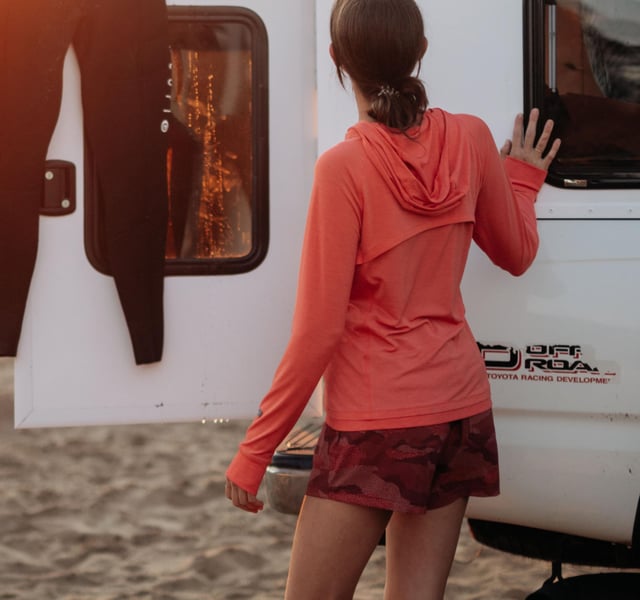 Women's Athletic Shirts