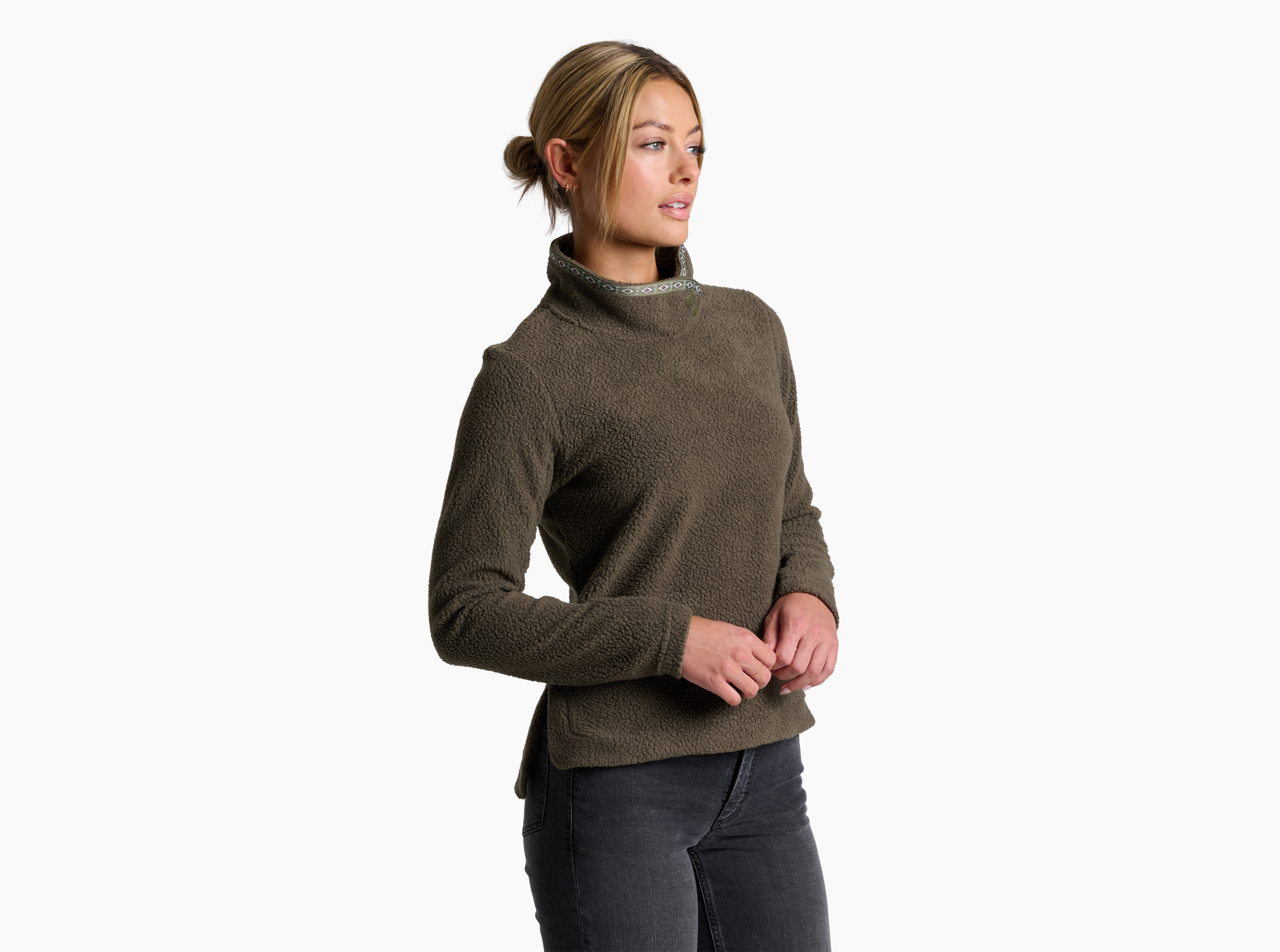 4067_hygge_snap_pullover_vine_