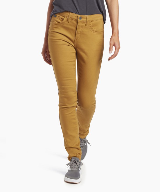Are Skinny Fit Hiking Pants Right For 