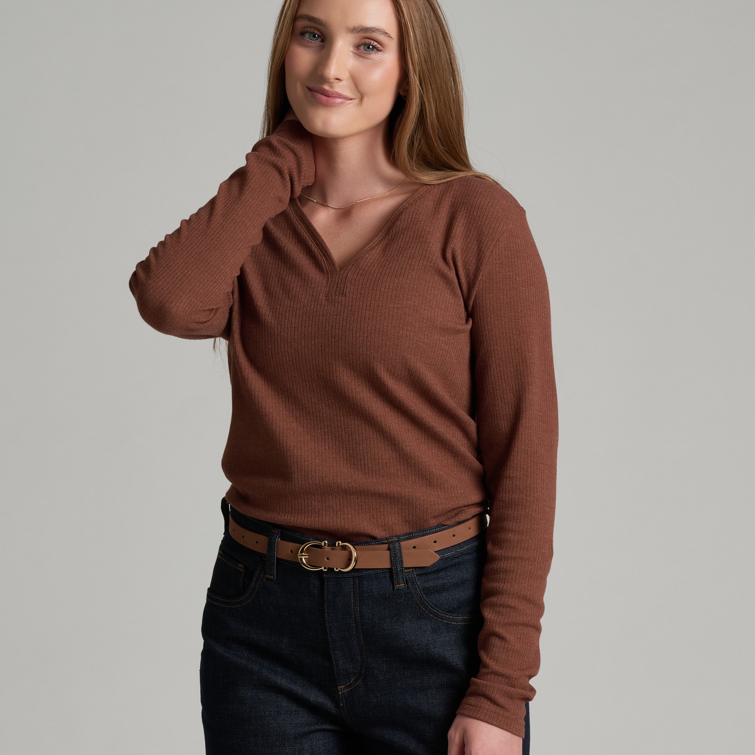 KÜHL - Verona™ V-Neck - APPLE SPICE